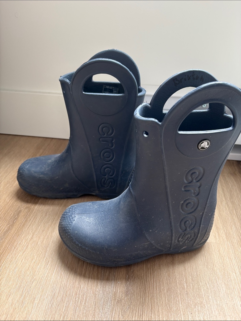 CROCS Kids Navy Blue Handle Rain Boots size 1 junior - Picture 5 of 7